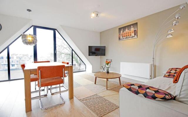 2 bedroom loft near Rijksmuseum