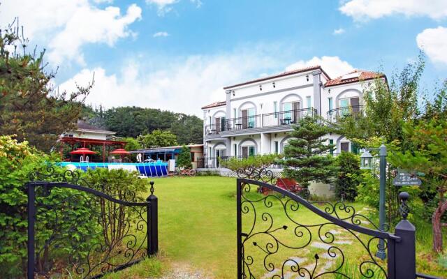 Chuncheon santoria pension