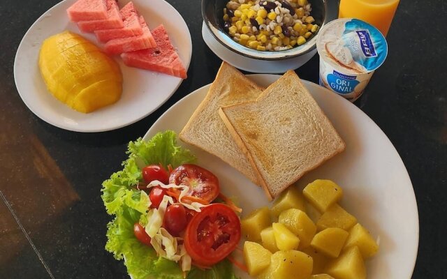 Momento Bangtao Beach