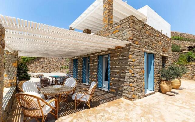 Petra House Kea 12776742
