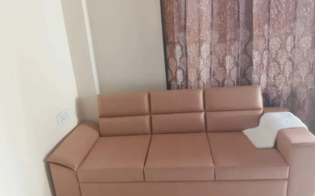 Hotel Awadh Grand