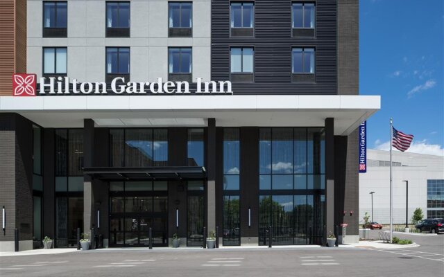 Hilton Garden Inn Madison Downtown