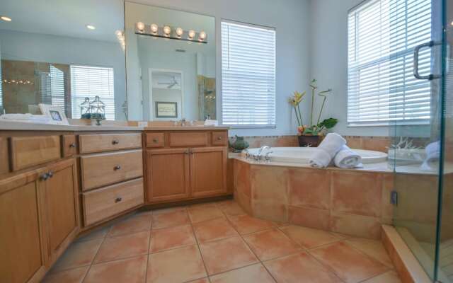 Dolphin House Apartment 3