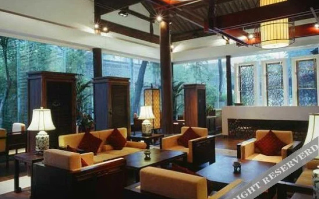 Splendid Clubhouse