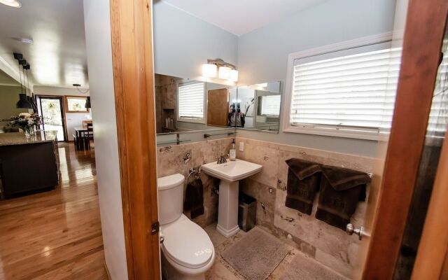 The Broadway Guest House