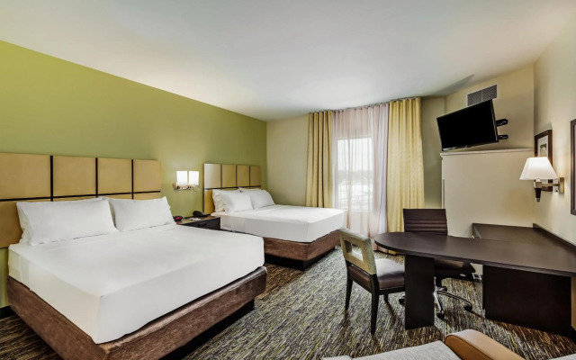 Candlewood Suites Lenexa - Overland Park Area by IHG