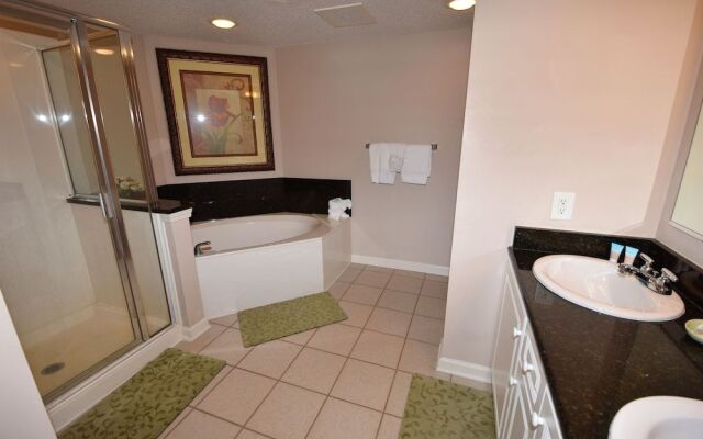 1805 Yacht Club Villas