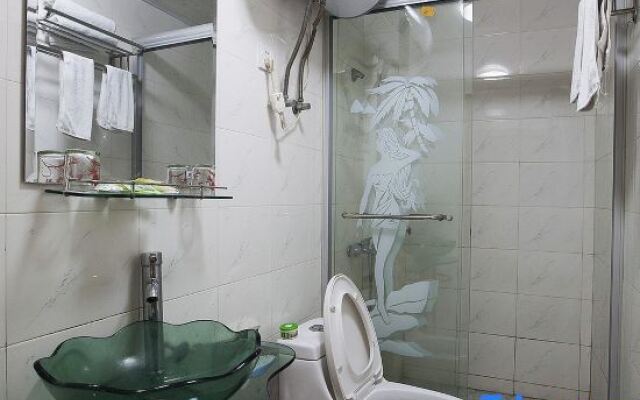 Zhilan Light Luxury Hotel