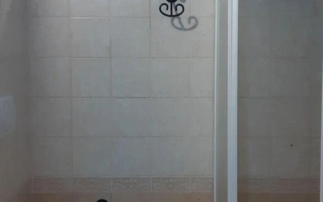 Orchidea Apartment 14 Km to Pisa