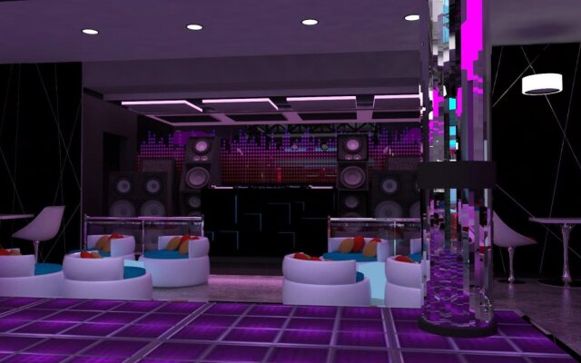 Meshal Hotel & Spa