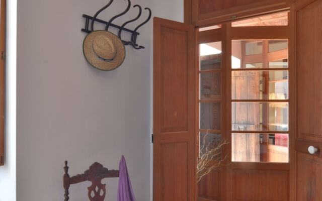 Mallorca Town House with pool