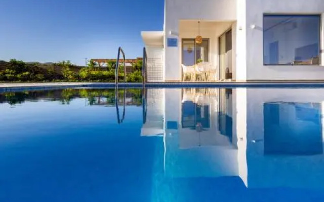 Sardines Villas
