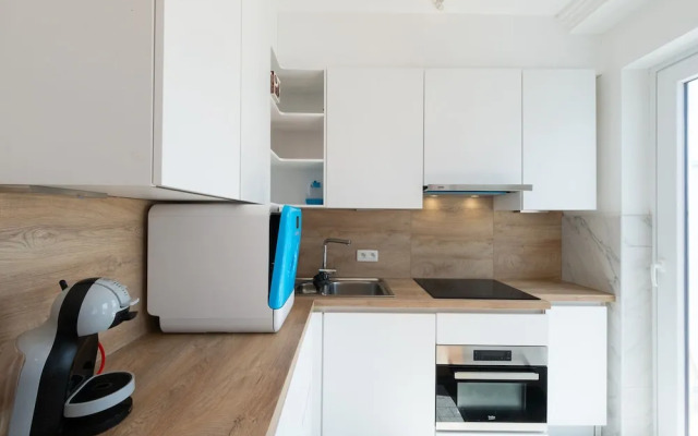 Cosy Studio With Sleeping Area