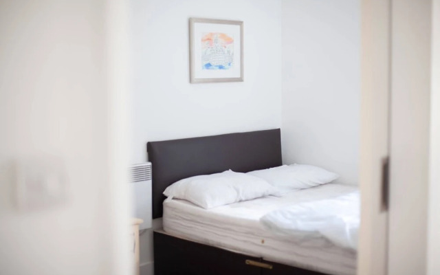 Henry Street - Apt 22