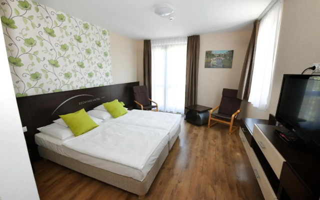 Ezüsthíd Hotel