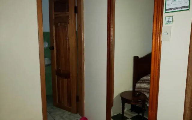 Hostal Monte Real