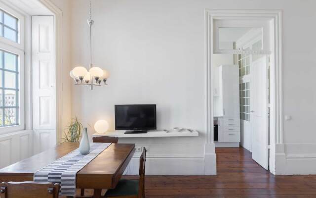 Oporto City Flats - Ayres Gouvea House