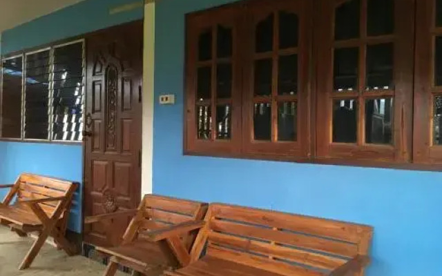 Ban Pak Glangtoong Pua Nan