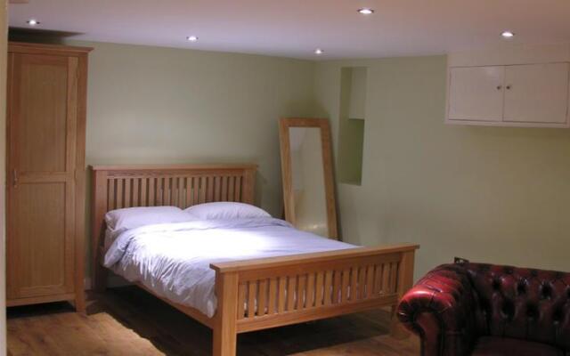 Regency House Apartments