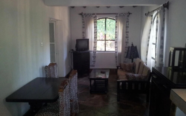 Dream of Africa Cottages Kanamai