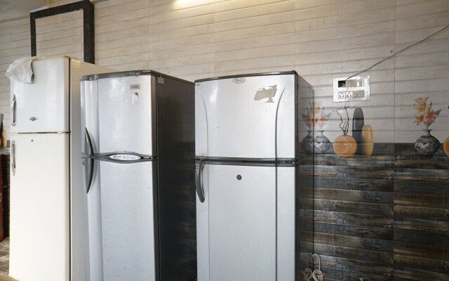 OYO 28029 Living Luxurious Studio Rooms