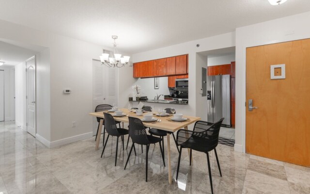 Ocean View Exquisite Brickell