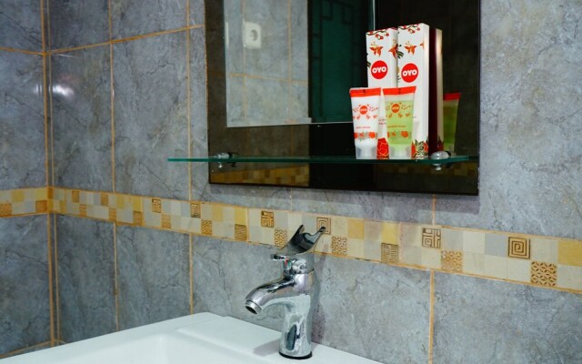 Oyo 480 Hotel Demuon