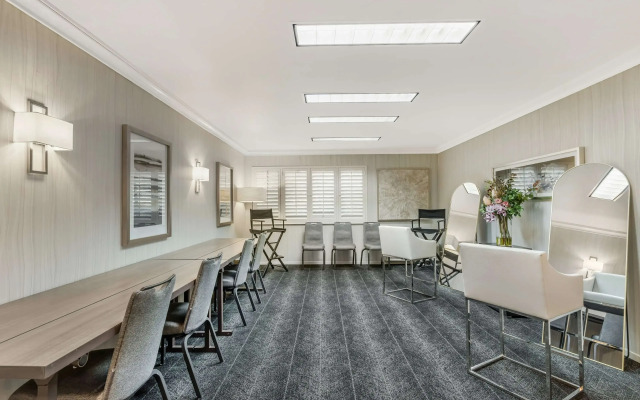 Best Western Plus Novato Oaks Inn