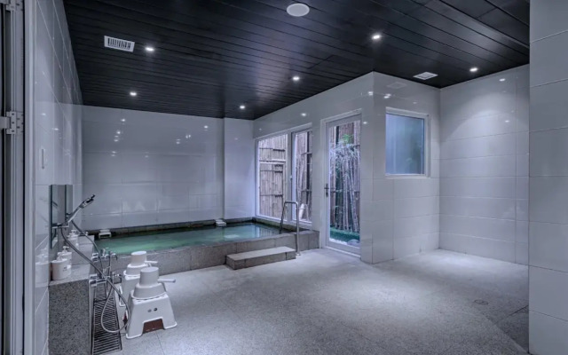 Kuretakeso Kemang Hotel