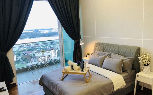 Paragon Suite By Antlerzone