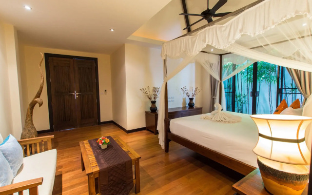Tulip Pool Villa