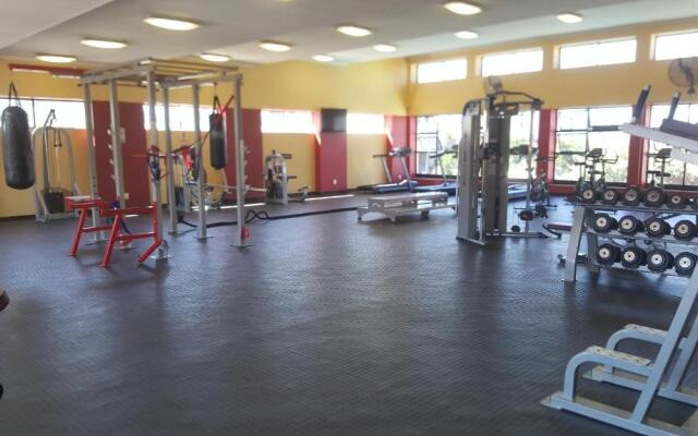 Strelitzia Apartment