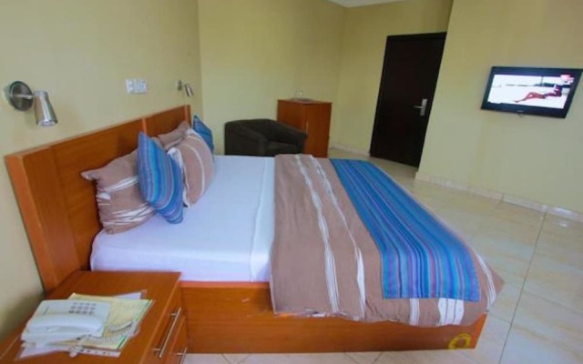 Divine Fountain Hotel