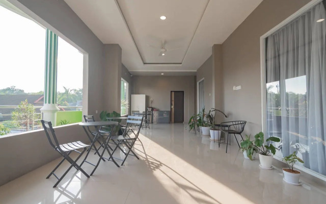 RedDoorz Plus near Siloam Hospital Balikpapan