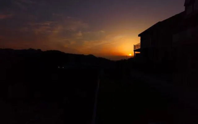 Dashi Award Museum Homestay