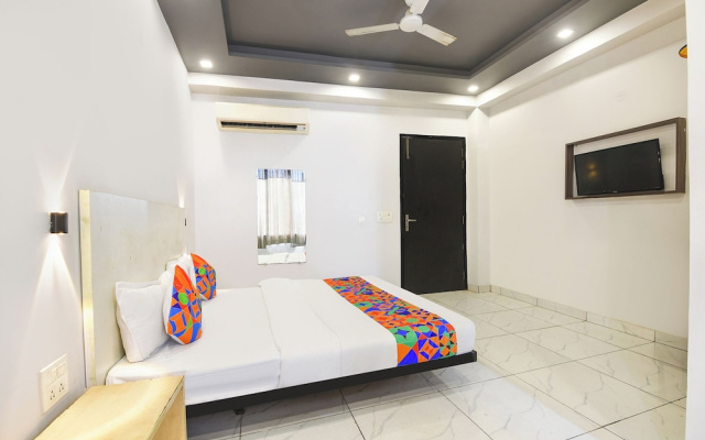 Fabhotel Rohil Residency