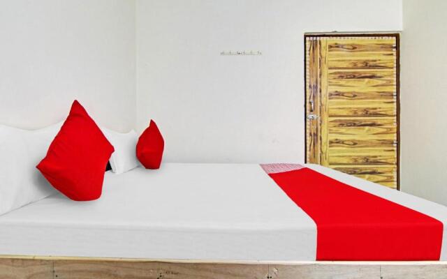 OYO Flagship 80594 Skyway Residency