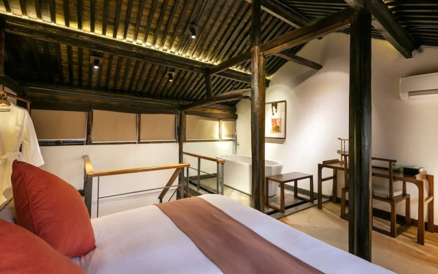 Xiananshan Village Hotel