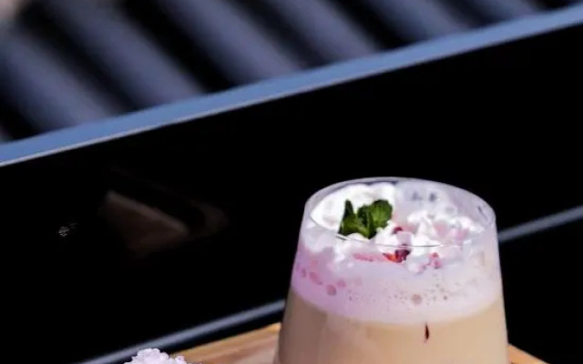 Wuta Xinshe (Hangzhou West Lake)