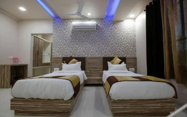 Hotel Krish Palace
