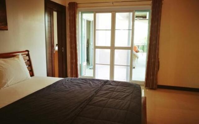 Cha Am Green Beach 189/3