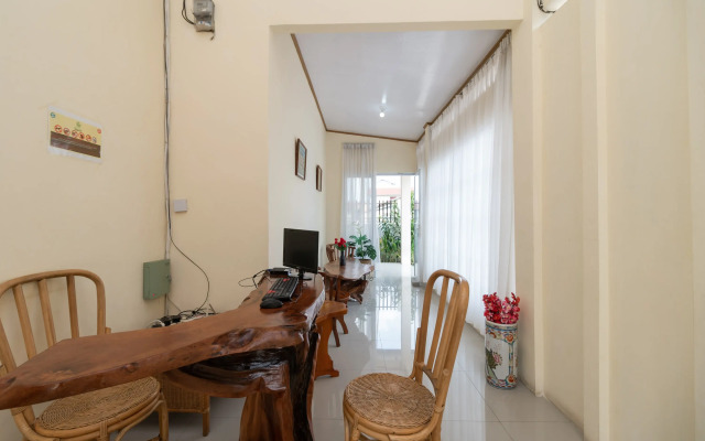 RedDoorz near RS Awal Bros Sudirman Pekanbaru
