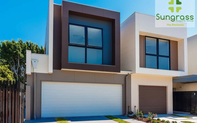 The Peninsula at Hope Island