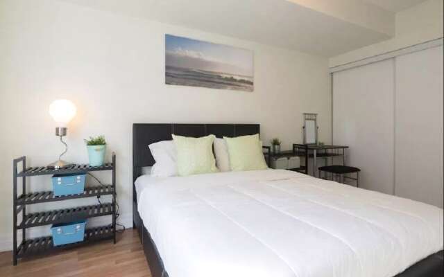 Yorkville's Finest Yonge & Bloor