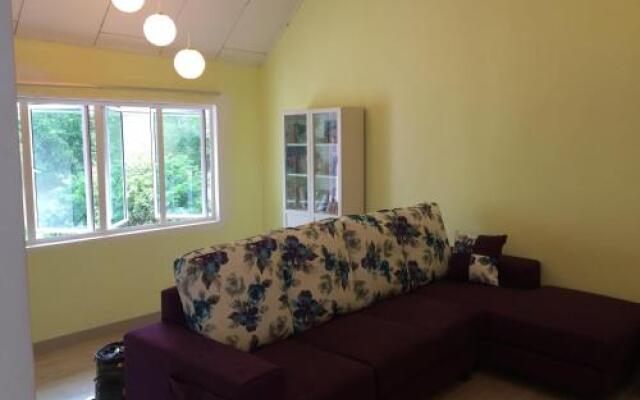 Selesa Hillhomes Cosy House