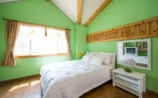 Jeongseon Sansol Pension