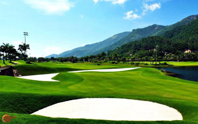 Diamond Bay Golf & Villas
