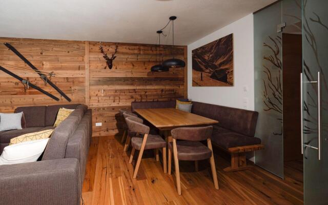 Kitzbuheler Alpenlodge Top A6 With Private Panoramic Sauna