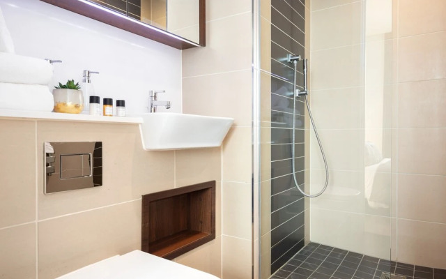 One Bedroom apartment in Aldgate