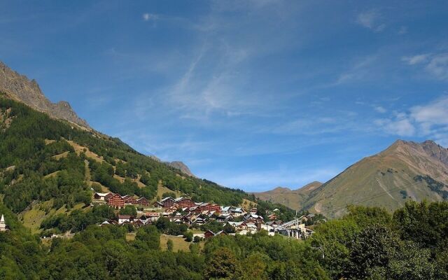 Vaujany Locations - Le Grenier de Germaine